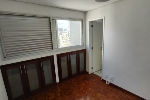 WhatsApp Image 2025-11-06 at 13.09.10 (1)